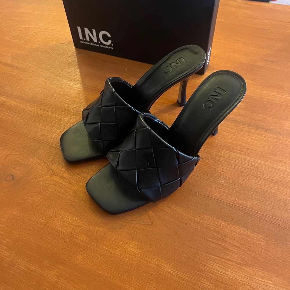 INC International Concepts Black Quilted Mules